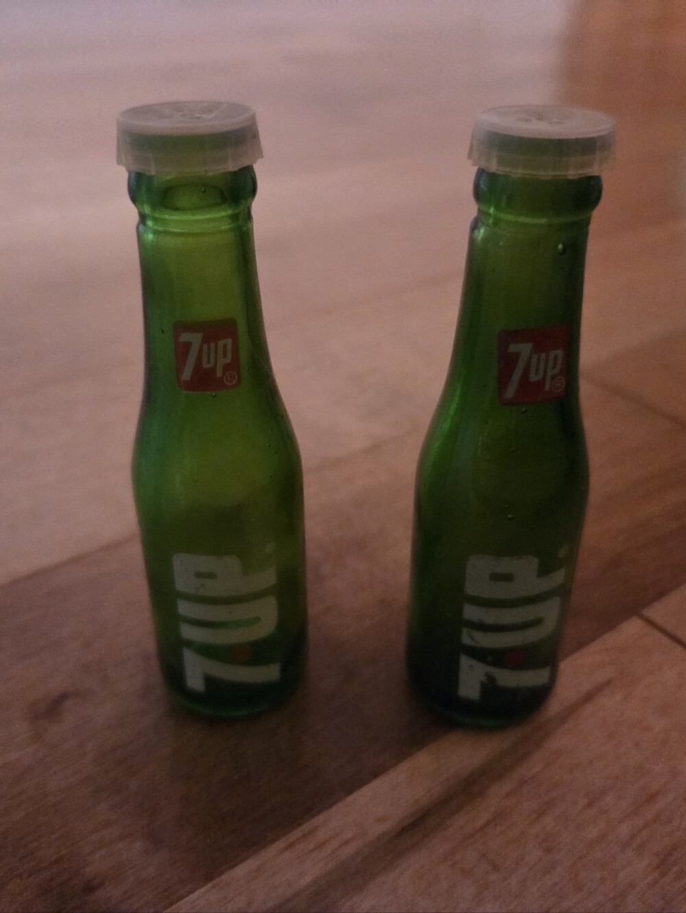 Vintage “7Up” Glass Soda Pop Bottles Salt & Pepper Shakers